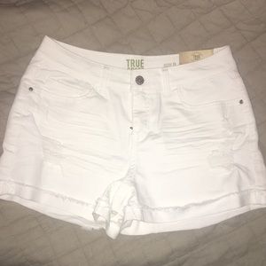 White jean shorts